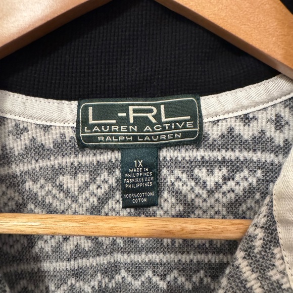 Vintage Ralph Lauren Active Black and White Patterned Thermal Zip-up - Picture 4 of 9